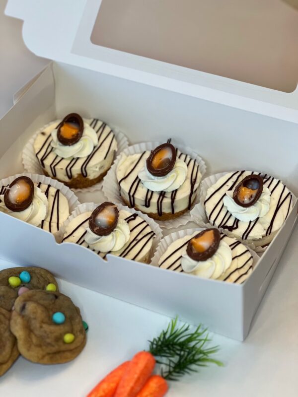 Mini Creme Egg Cheesecake